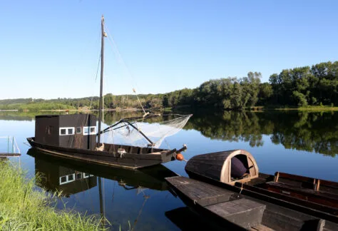 Toue cabanée des bords de Loire © Benjamin Dubuis