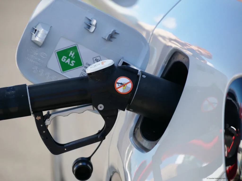 La première station d’hydrogène vert en Touraine pour décarboner les flottes d’entreprises !