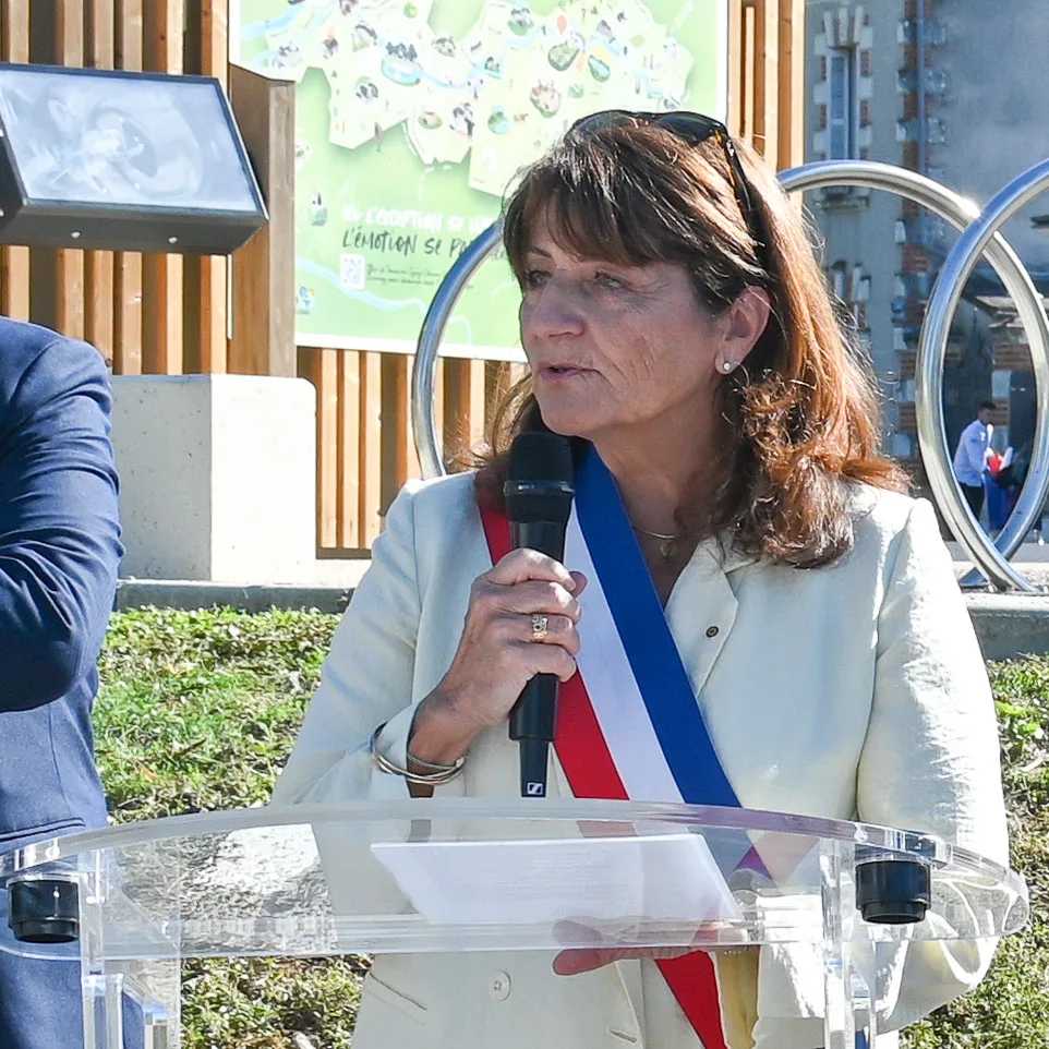 Sylvie GINER • Maire de Montbazon