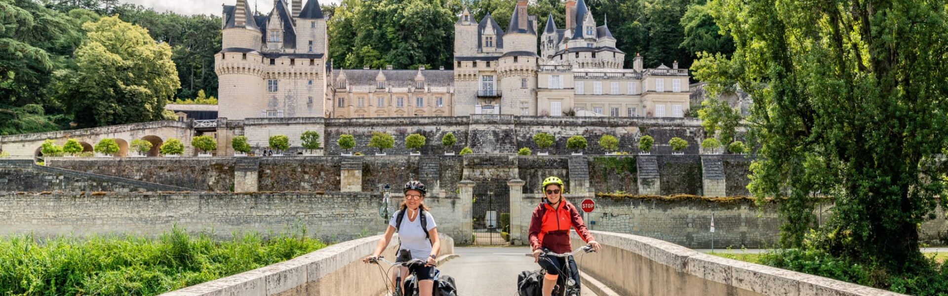 1_loire-a-velo-chateau-de-rigny-usse_jean-christophe-coutand_2032-12-31_high