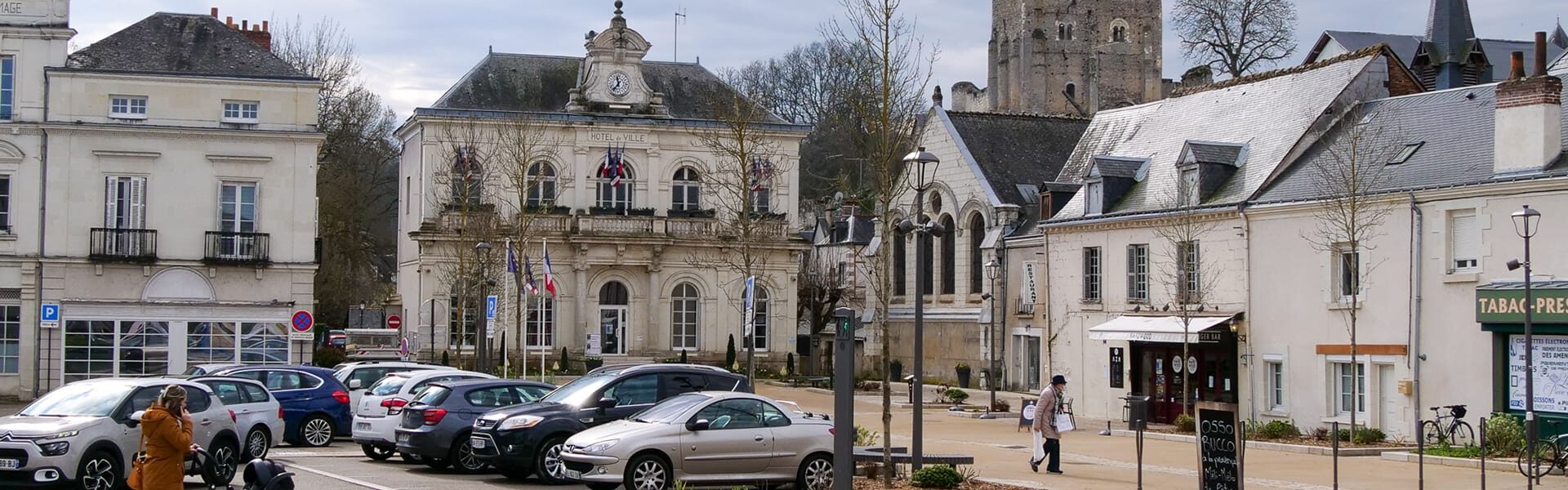 Place de la Mairie Montbazon